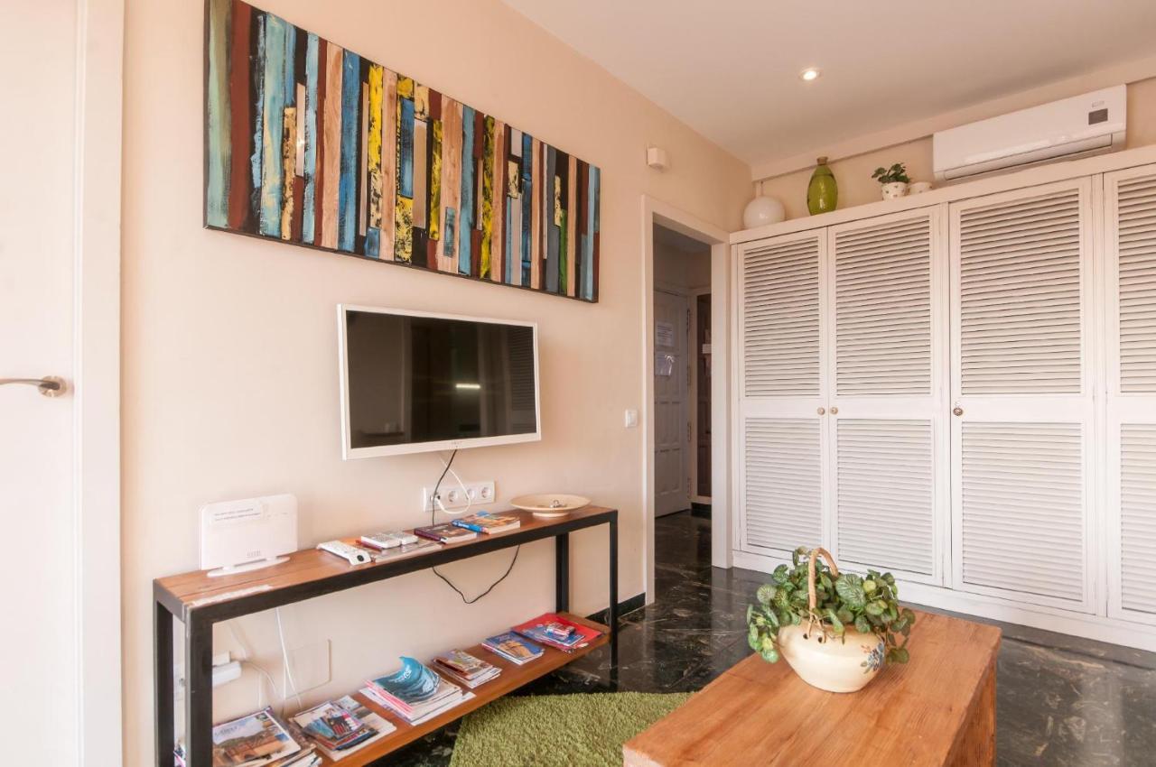 Elevated Experience - Urquinaona Apartment Barcelona Luaran gambar