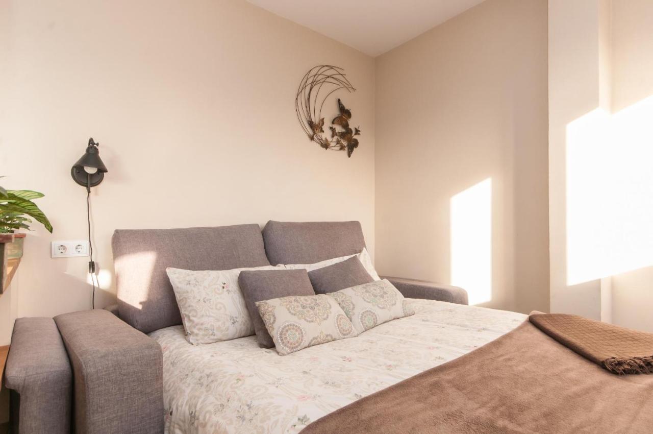 Elevated Experience - Urquinaona Apartment Barcelona Luaran gambar