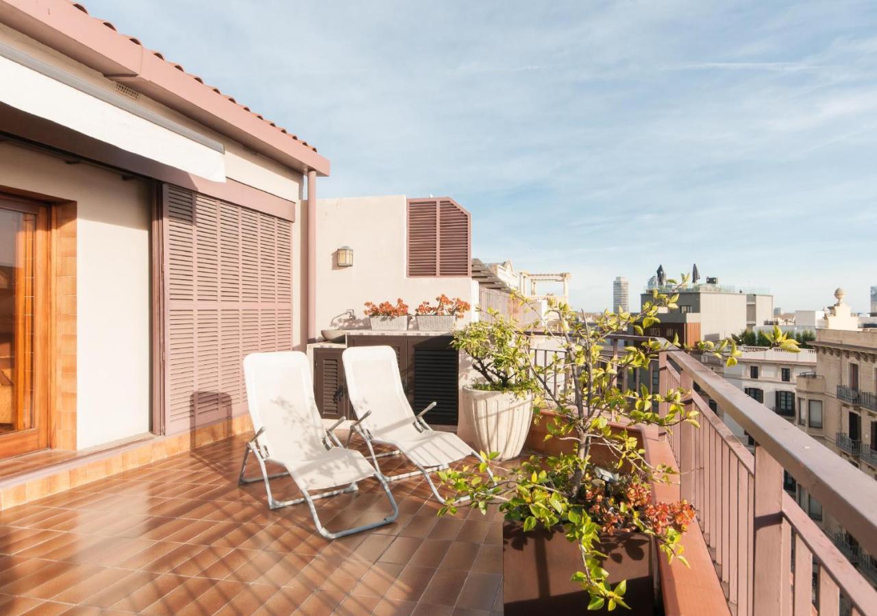 Elevated Experience - Urquinaona Apartment Barcelona Luaran gambar