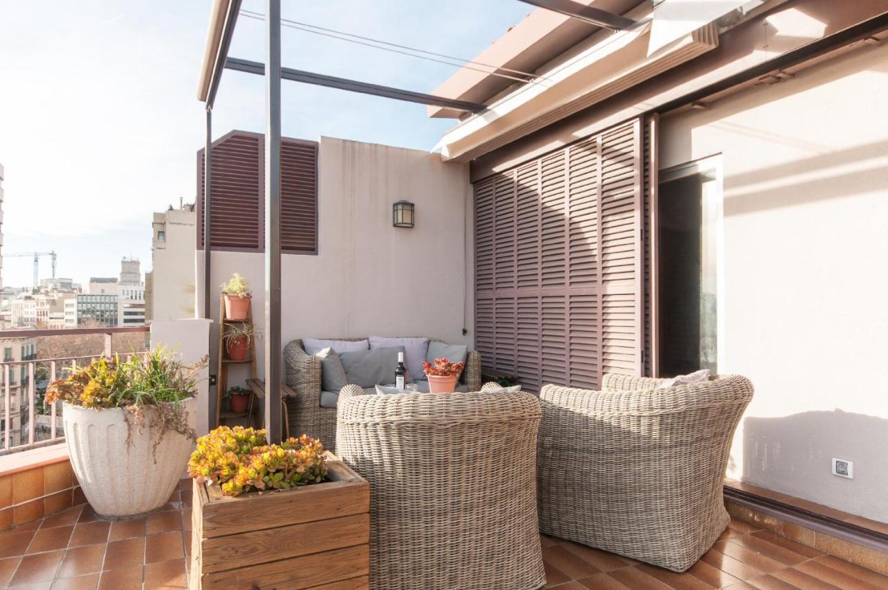Elevated Experience - Urquinaona Apartment Barcelona Luaran gambar